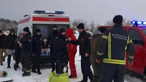 МАЈКА И СИН (9) СУ СЕ ИЗГУБИЛИ НА ФРУШКОЈ ГОРИ: Горска служба и ватрогасно-спасилачки батаљон хитно реаговали