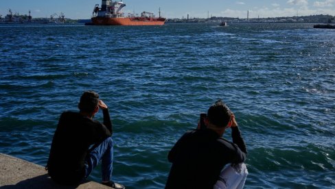 РУСИ ТВРДЕ ДА ЈЕ СВА НАФТА У ВЕНЕЦУЕЛИ ЊИХОВА: "Купљена по тржишним условима, у складу са законодавством Венецуеле и међународним правом"