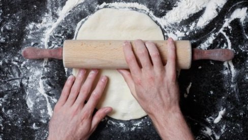 TRIK ZA MEKANO U UKUSNO PECIVO: Evo šta treba da uradite sa testom