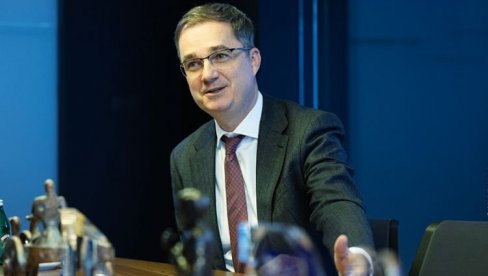 UniCredit Banka: Stabilnost i podrška razvoju – važne poruke predsednika Izvršnog odbora za građane Srbije