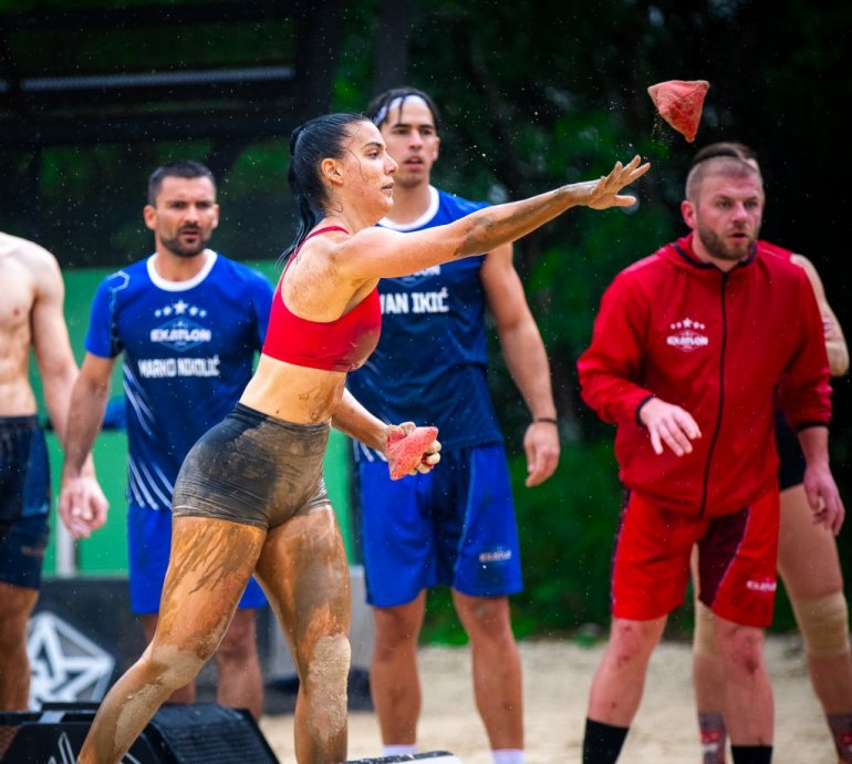 HAOS U EKSATLONU,: Sanja u otvorenom sukobu sa takmičarkama, a Jodžir ne želi da se bori za opstanak