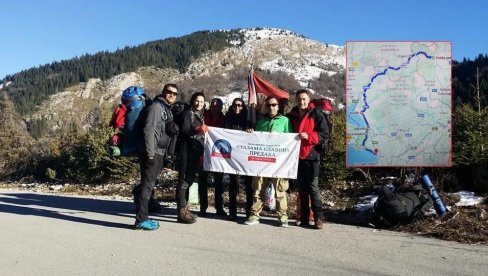 KURTIJEVA POLICIJA SRPSKIM PLANINARIMA ZABRANILA ULAZ NA KiM: Presrela ih na putu od Gračanice, pa donela drakonsku kaznu (FOTO)