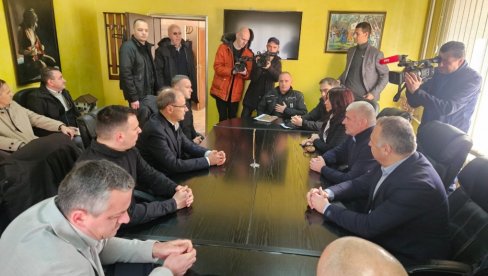 MACUT U NOVOJ VAROŠI I PRIBOJU: Premijer obilazi ugrožena područja - situacija pod kontrolom, sve službe na raspolaganju (VIDEO)