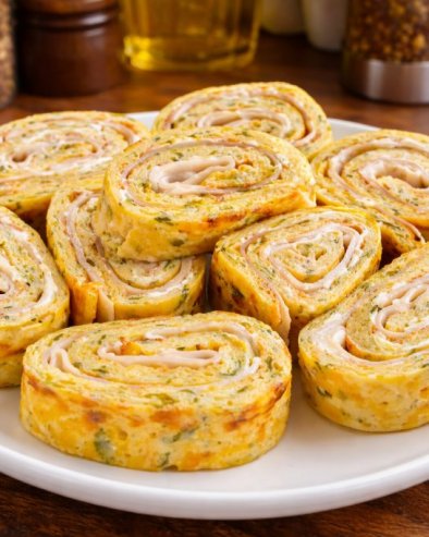 СЛАНИ РОЛАТ БЕЗ БРАШНА: Лаган, укусан и савршен за здрав оброк