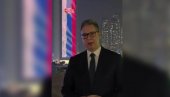 SRPSKA TROBOJKA SE VIJORI U U EMIRATIMA Vučić čestitao srpsku Novu godinu: Srce mi je večeras puno dok gledam najlepšu trobojku na svetu
