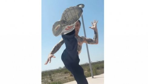 ПУЦАО ЈЕР СУ СРБИ! АЛБАНАЦ НАПРАВИО КРВОПРОЛИЋЕ ДЕЧАНИМА: Зукај седео са столом са Куртијевим полицајцем, па кренуо у крвави пир