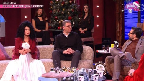 NJIH TROJICA TRČE MARATON, POSLALI MI SLIKU Vučić rekao ministrima da se hitno vrate u zemlju: Nakon 7 dana jedan iz biblioteke daje intervju