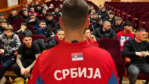 POSLE SJAJNE 2025: Proglašeni najbolji bokseri i bokserke Srbije