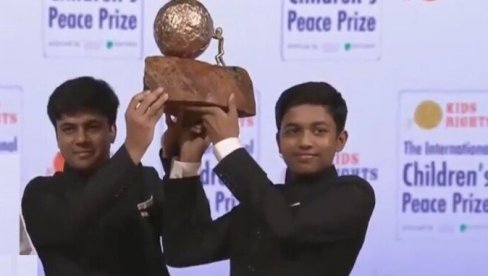 JEDAN NAPAD ASTME PROMENIO SVE: Tinejdžeri iz NJu Delhija reciklirali 900 tona otpada i očistili 14 gradova (VIDEO)