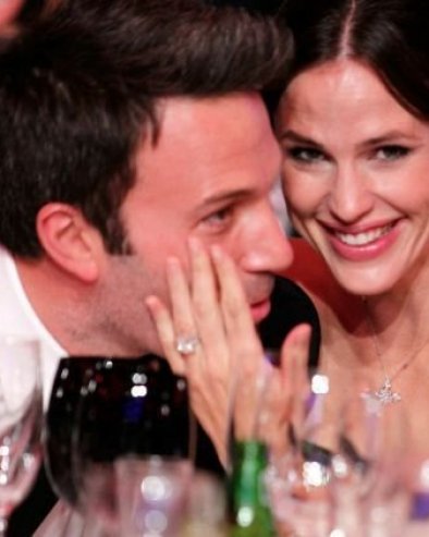 ЏЕНИФЕР ГАРНЕР ОТКРИЛА НЕПОЗНАТЕ ДЕТАЉЕ О БЕНУ АФЛЕКУ: Ово је ретка прилика да га спомиње