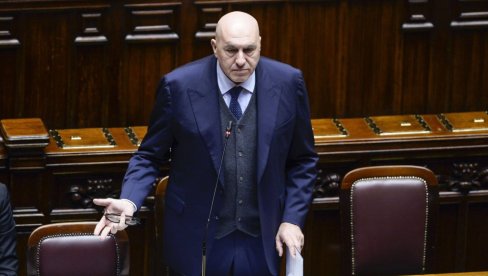 НАТО СЕ ПРАВДА ТРАМПУ: Напротив ми помажемо...