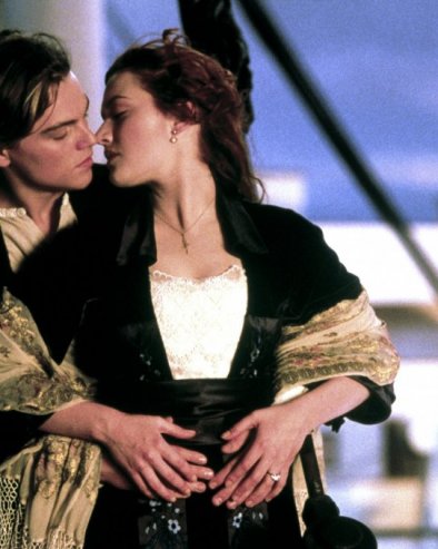 НЕ ПИТАЈТЕ МЕ ВИШЕ О ПРОКЛЕТОЈ ДАСЦИ: Џејмс Камерон поново објаснио зашто у Титанику Џек није могао да се попне на парче дрвета