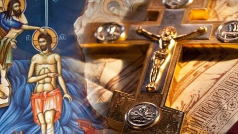 VEROVANJE ZA BOGOJAVLJENSKU NOĆ: Tačno u ponoć pogledajte u nebo, zamislite želju, a ostvariće vam se ako uradite ovo