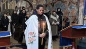 АНТОНИО НА БОГОЈАВЉАЊЕ ПРЕШАО У ПРАВОСЛАВЉЕ У СРПСКОМ КОВИНУ: Манастир у Мађарској који датира још од 12. века, а ево ко је основао (ФОТО)