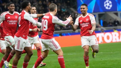 КАКАВ МЕЧ У ЛИГИ ШАМПИОНА: Арсенал показао зашто је први на табели, тобџије победиле на тешком гостовању