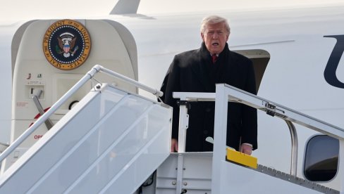 TRAMP SLETEO U ŠVAJCARSKU: Ceo svet očekuje njegovo obraćanje