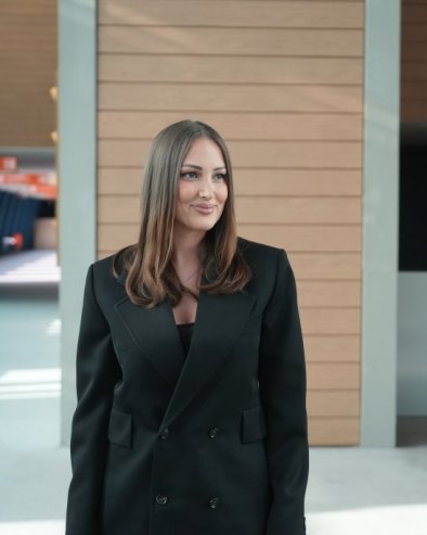 НЕ ЗНАМ НИШТА ДА СПРЕМИМ: Александра Пријовић кување препустила супругу Филипу