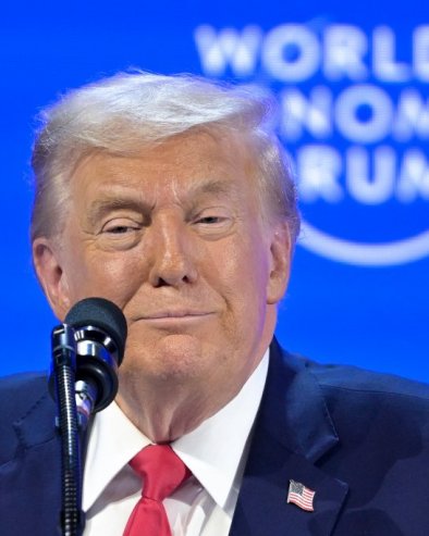 ТРАМП У ДАВОСУ ИЗНЕО ВИШЕ НЕТАЧНИХ ТВРДЊИ? Медији: Ево које чињенице су спорне у његовом говору