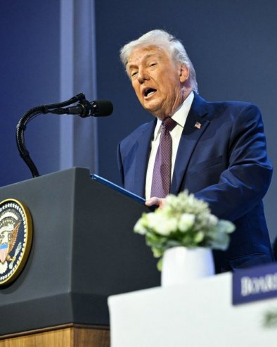 КОСОВО, СРБИЈА, УСТАНИТЕ! Трамп поздравио и госте којих није било у сали