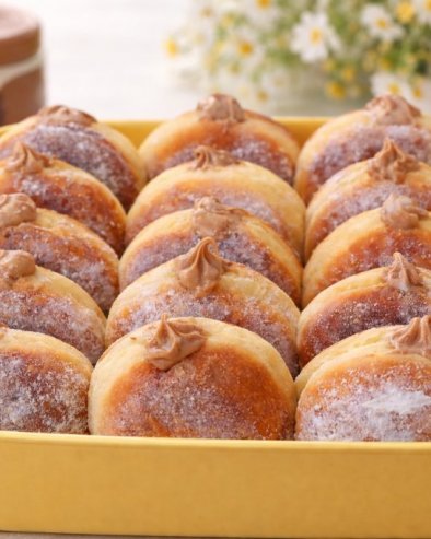 КРОФНЕ: Домаће крофне које нестају са тањира