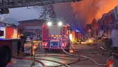 POŽAR U NOVOM PAZARU SE ŠIRI VELIKOM BRZINOM: Sve raspoložive snage na terenu (VIDEO)