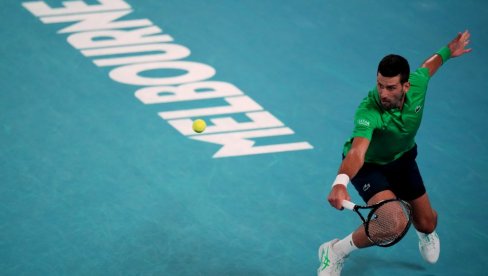 ĐOKOVIĆ BEZ BORBE U ČETVRTFINALU! Menšik se povukao sa Australijan opena!