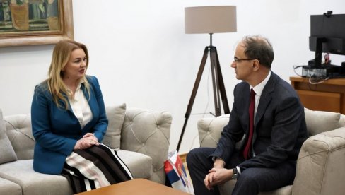 VLADA SRBIJE FORMIRA KOORDINACIONO TELO ZA MIGRACIJE: Macut o rešavanju stambenog pitanja izbeglica