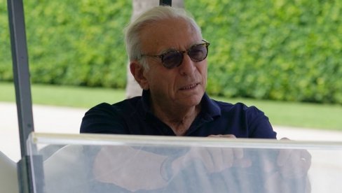 VRTOGLAVA SUMA: Evo koliko novca Nikola Pelc dobija mesečno od svog oca milijardera