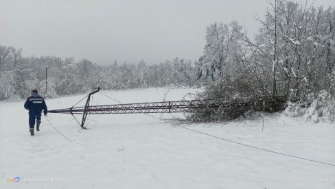 NAJSLABIJE TAČKE MREŽE SANIRANE: Vanredne kontrole nakon havarije na elektrosistemu tokom ledenog talasa
