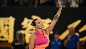 NAKIT NE SKIDA NI NA TERENU: Teniski svet priča o dijamntima i safirima Arine Sabalenke
