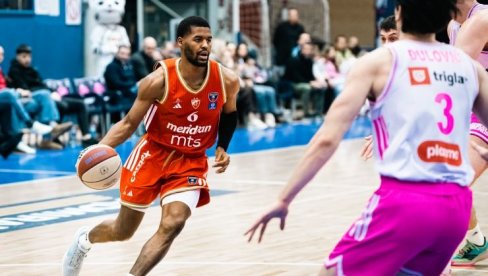 PRENOS, ZVEZDA - MEGA: Crveno-beli razbijaju rivala