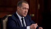 MEDVEDEV NAHVALIO TRAMPA: NJegov stil upravljanja je originalan, ali u nekim aspektima prilično efikasan