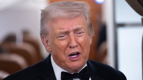 TRAMP PREKINUO ĆUTANJE O EPŠTAJNOVIM DOSIJEIMA: Evo koga će tužiti