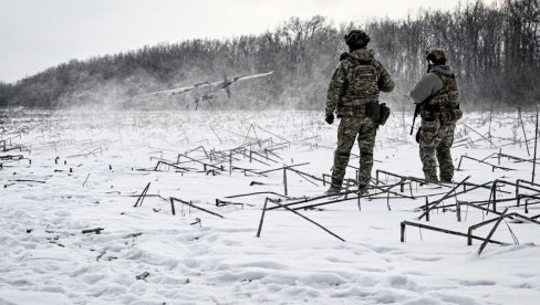 ПОКОЉ РУСА КОД ПОКРОВСКА, ОБЈАВЉЕНИ СНИМЦИ: Кренули у напад под окриљем магле, погинуло близу 90 војника (ВИДЕО)