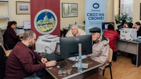 OVDE SE MOŽETE PRIJAVITI ZA LEGALIZACIJU: I u Vršcu produženo radno vreme šaltera