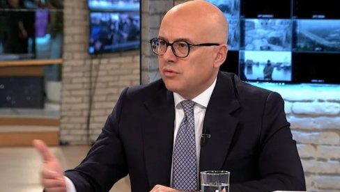 VUČEVIĆ STAO U ODBRANU PREDSEDNIKA VUČIĆA: Dirali su sve, od najmlađeg sina do roditelja!