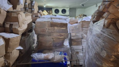 PREPLJAVAO ROK UPOTREBE NA 10 TONA SIRA: Veterinarska inspekcija otkrila u mlekari Kikinda