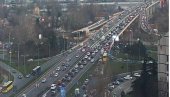 NAORUŽAJTE SE STRPLJENJEM! Popodnevni špic napravio haos u prestonici
