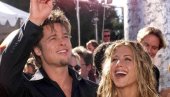 БРЕД ПИТ И ЏЕНИФЕР АНИСТОН СПРЕМНИ ДА ДАЈУ СЕБИ ДРУГУ ШАНСУ: 20 година од најдрамастичнијег развода у Холивуду крећу даље