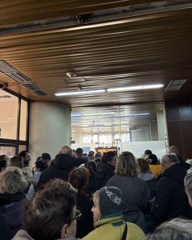 MARKIRANA TORBICA ZA 300 DINARA: Javna rasprodaja nepreuzete robe u Pančevu privukla ogroman broj zainteresovanih