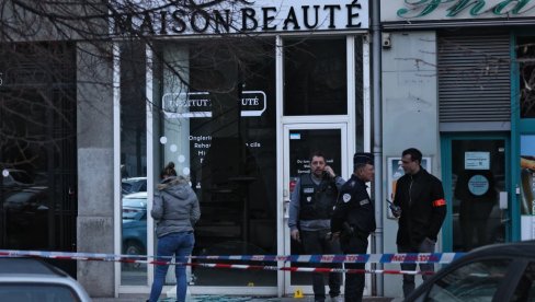 БОМБАШКИ НАПАД У ГРЕНОБЛУ: Шест особа повређено у нападу гранатом на салон лепоте (ФОТО)