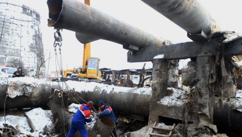 КИЈЕВ СЕ У ФЕБРУАРУ СУОЧАВА СА ЛЕДЕНОМ КАТАСТРОФОМ: Имаће само 4-6 сати струје дневно након руских бомбардовања