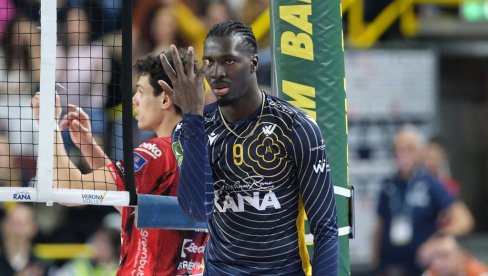 ISTORIJA ILI SENZACIJA? Skupo plaćeni roster Verone je veliki favorit u finalu protiv povredama osakaćenog giganta