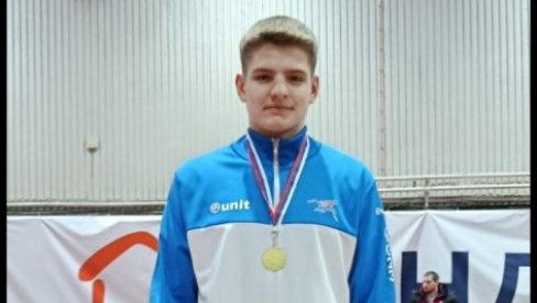 ZAKUCAVA I SJAJNO BACA KUGLU: Atletičar koji pomera granice - upoznajte Strahinju Kojdića