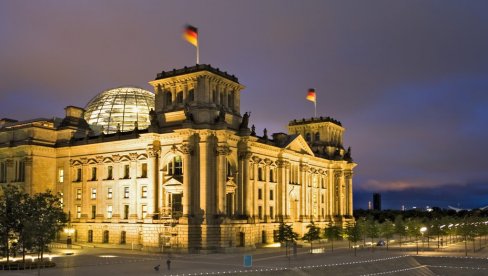 БЕРЛИН УВОДИ СТРОГЕ МЕРЕ: Одлучили да зауставе илегалне миграције