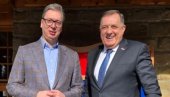 ВУЧИЋ УГОСТИО ДОДИКА: Са занимањем сам саслушао његове импресије о посети САД