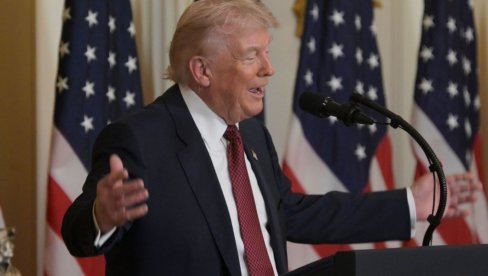 NEMA KUVARA,IZBOROM HRANE ŠOKIRA NUTRICIONISTE: Šta doručkuje, ruča i večera Donald Tramp?