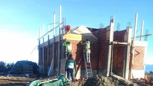 MEMORIJAL NA PLANINI: Pri kraju prva faza izgradanje vojničke Spomen kapele na Čemernu