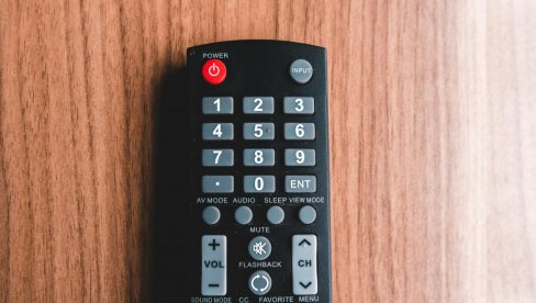 ТРОШЕ КАО ЛУДИ: Ово су највећи потрошачи струје, гасите их ноћу