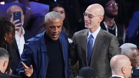 НИКОЛА ЈОКИЋ ИСПРЕПАДАО БАРАКА ОБАМУ! Дибидус неочекивана сцена на НБА Ол-стар утакмици! (ВИДЕО)